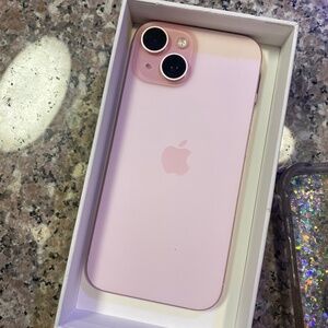Iphone 15 Titanium & 7 Cases